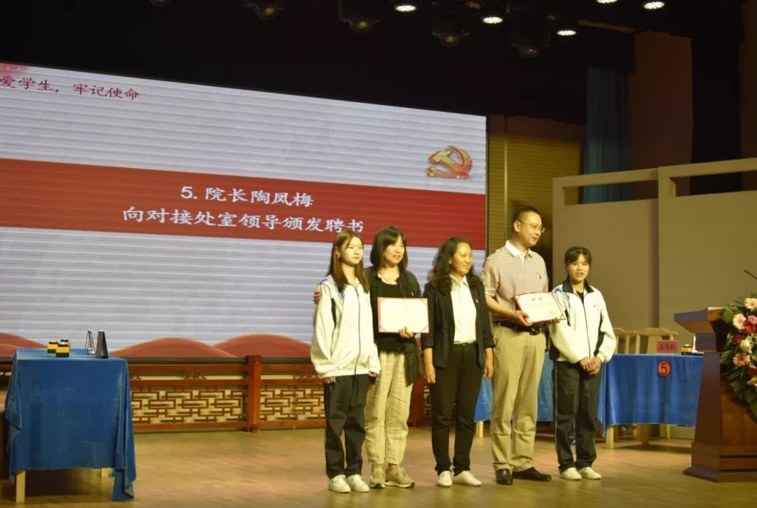 0e0e6fa6c8ab4ad1a3e9c780454d14a6.jpg 0e0e6fa6c8ab4ad1a3e9c780454d14a6.jpg