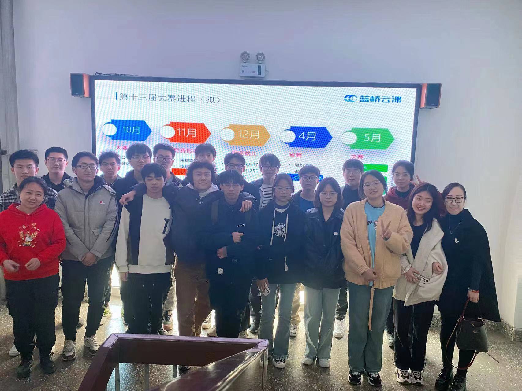 26864bcfabda474f94ddbf837a1f9e38.jpg 26864bcfabda474f94ddbf837a1f9e38.jpg